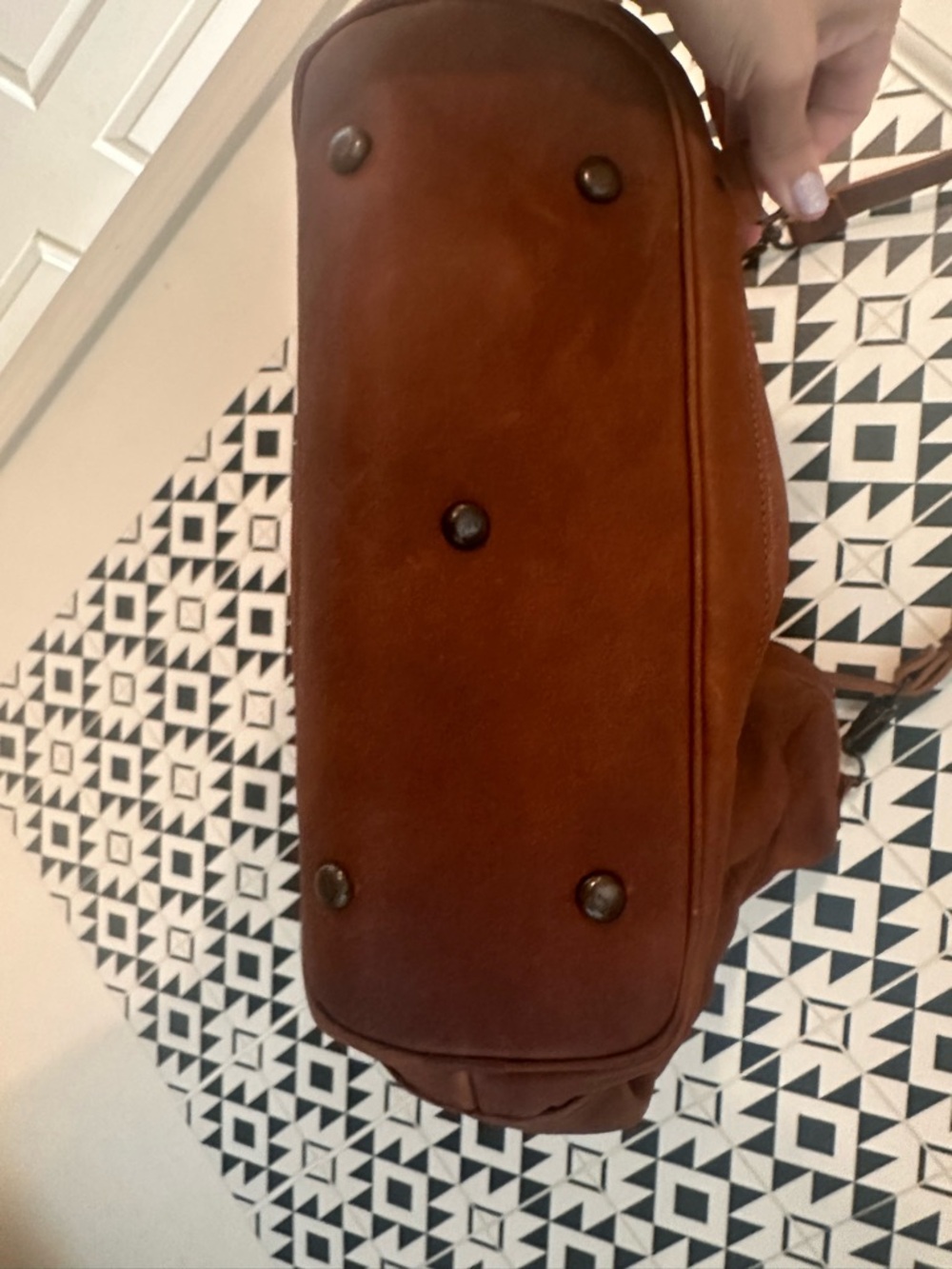 Nena & Co. Brown Leather Shoulder Bag with Mustard Embroidered Panel - Picture 5 of 6